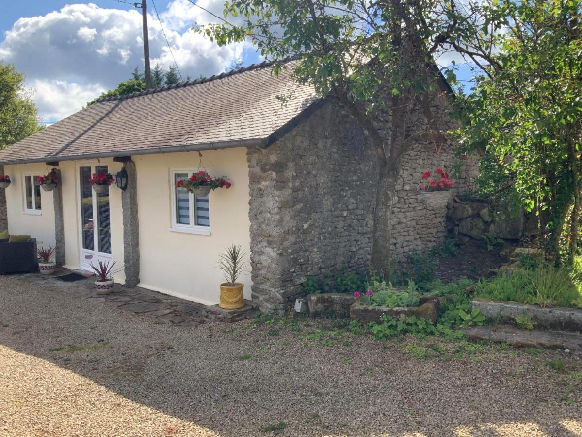 Ferienwohnung Le Cloitre Huelgoat Exterior foto
